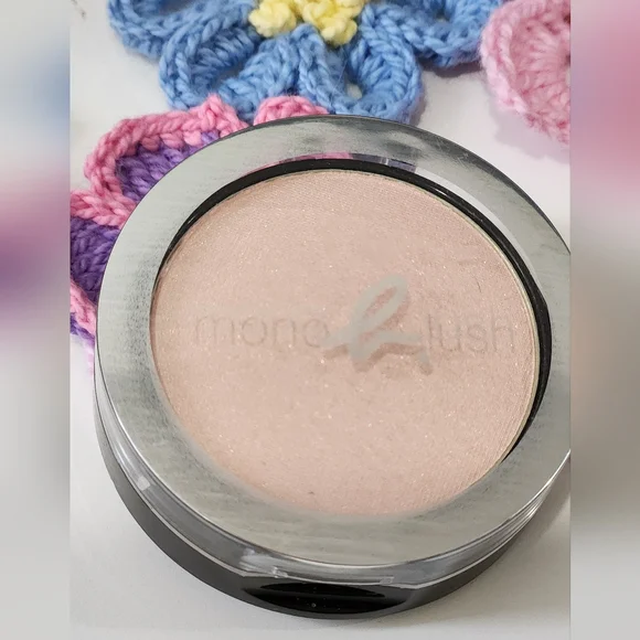 Agnes B Powder Blush ROSE d'or - Picture 3 of 5
